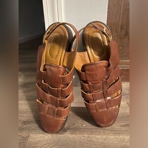 Allen Edmonds Fisherman Sandals